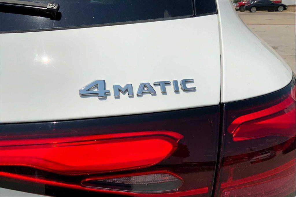 new 2025 Mercedes-Benz GLC 350e car, priced at $66,265