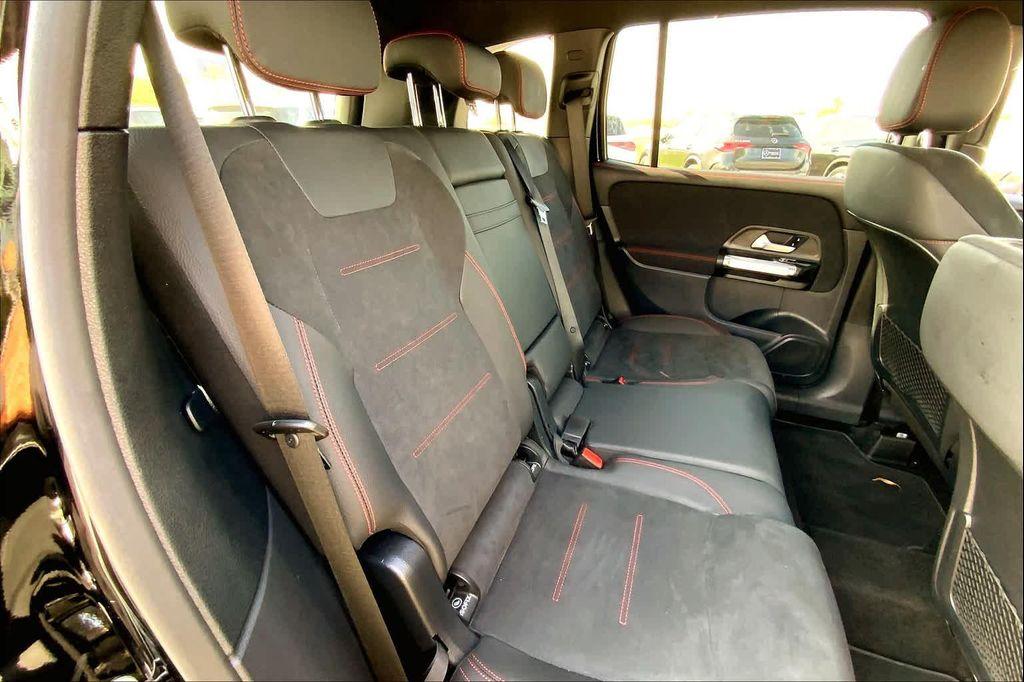 used 2024 Mercedes-Benz GLB 250 car, priced at $32,867