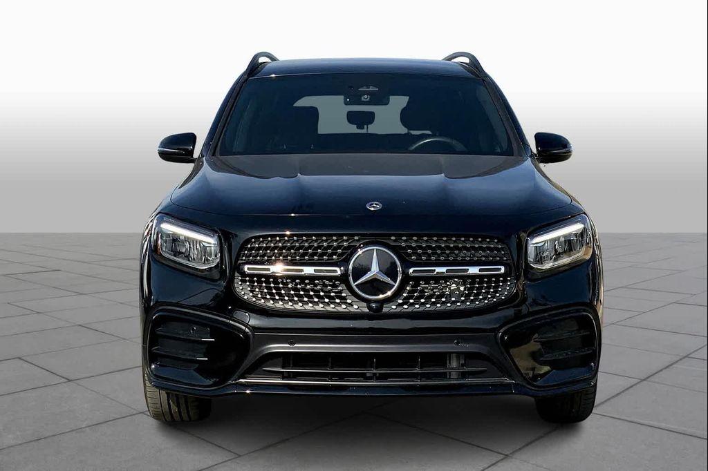 used 2024 Mercedes-Benz GLB 250 car, priced at $32,867