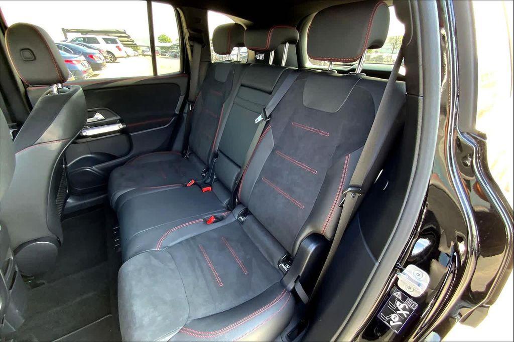 used 2024 Mercedes-Benz GLB 250 car, priced at $32,867