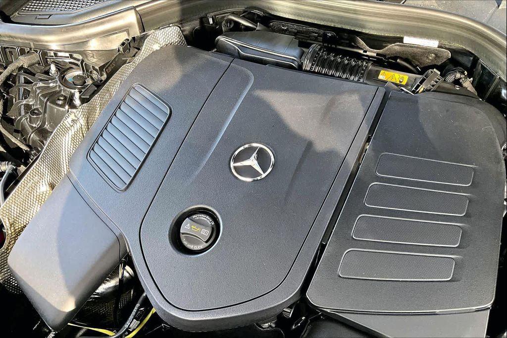 new 2026 Mercedes-Benz GLC 300 car, priced at $58,625