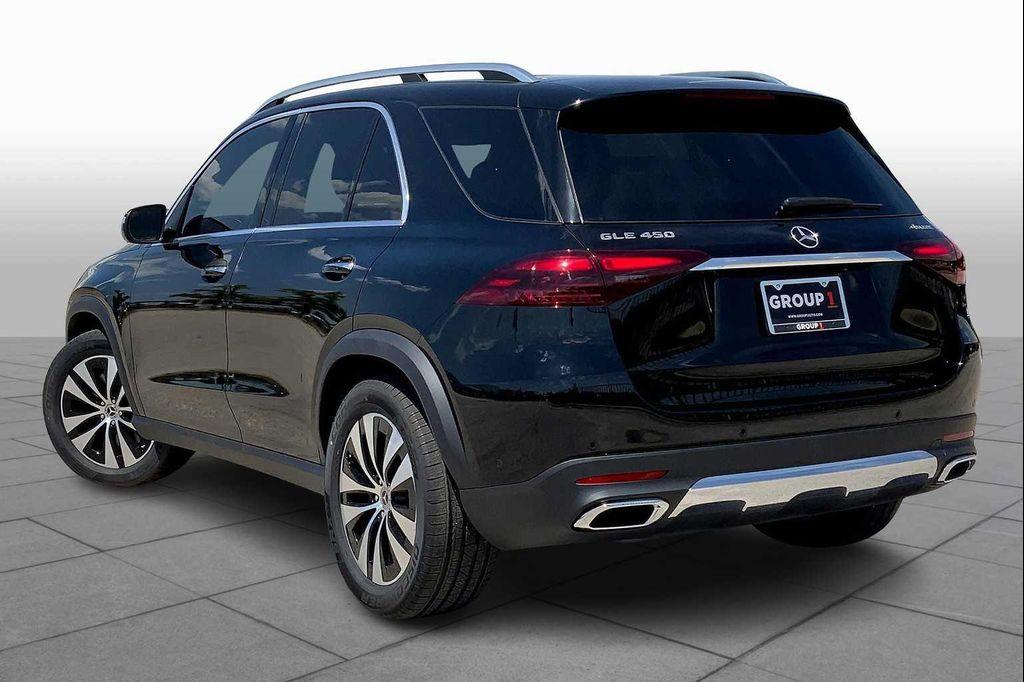 new 2025 Mercedes-Benz GLE 450 car, priced at $76,215