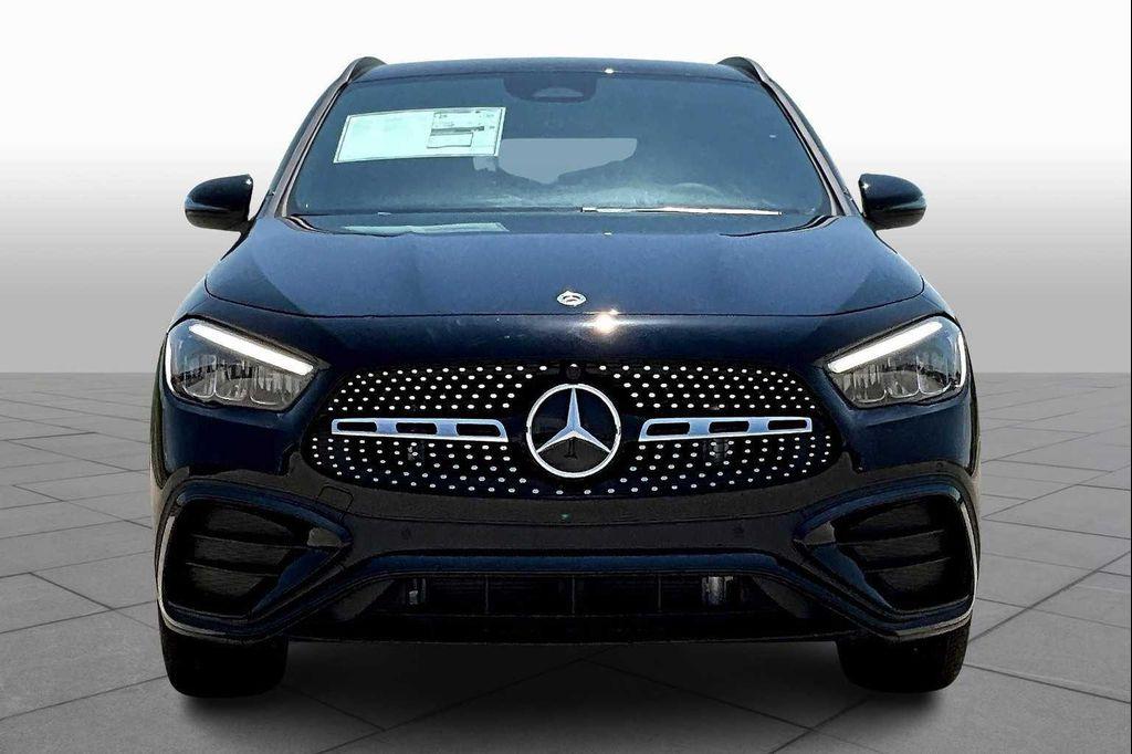 new 2025 Mercedes-Benz GLA 250 car, priced at $49,175
