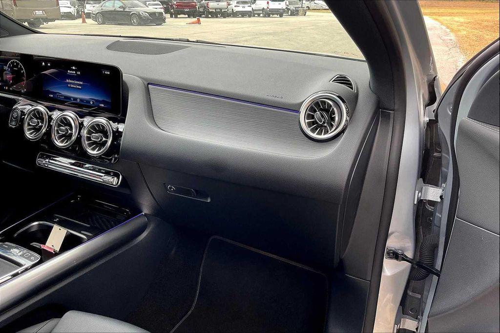 used 2025 Mercedes-Benz GLA 250 car, priced at $35,486