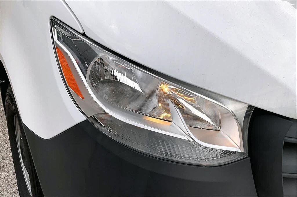 new 2025 Mercedes-Benz Sprinter 2500 car, priced at $56,113