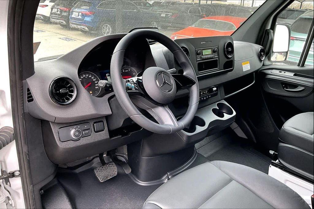 new 2025 Mercedes-Benz Sprinter 2500 car, priced at $56,113