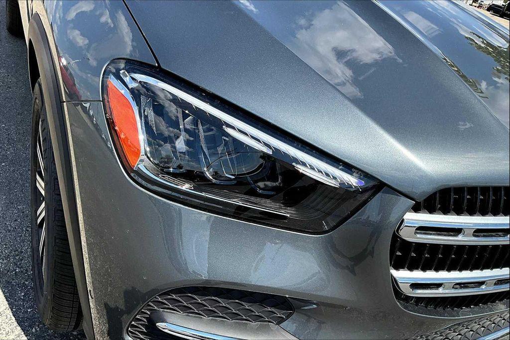 new 2026 Mercedes-Benz GLE 450e car, priced at $78,215