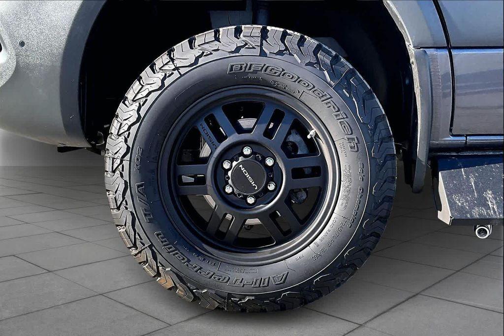 used 2020 Mercedes-Benz Sprinter 2500 car, priced at $107,867