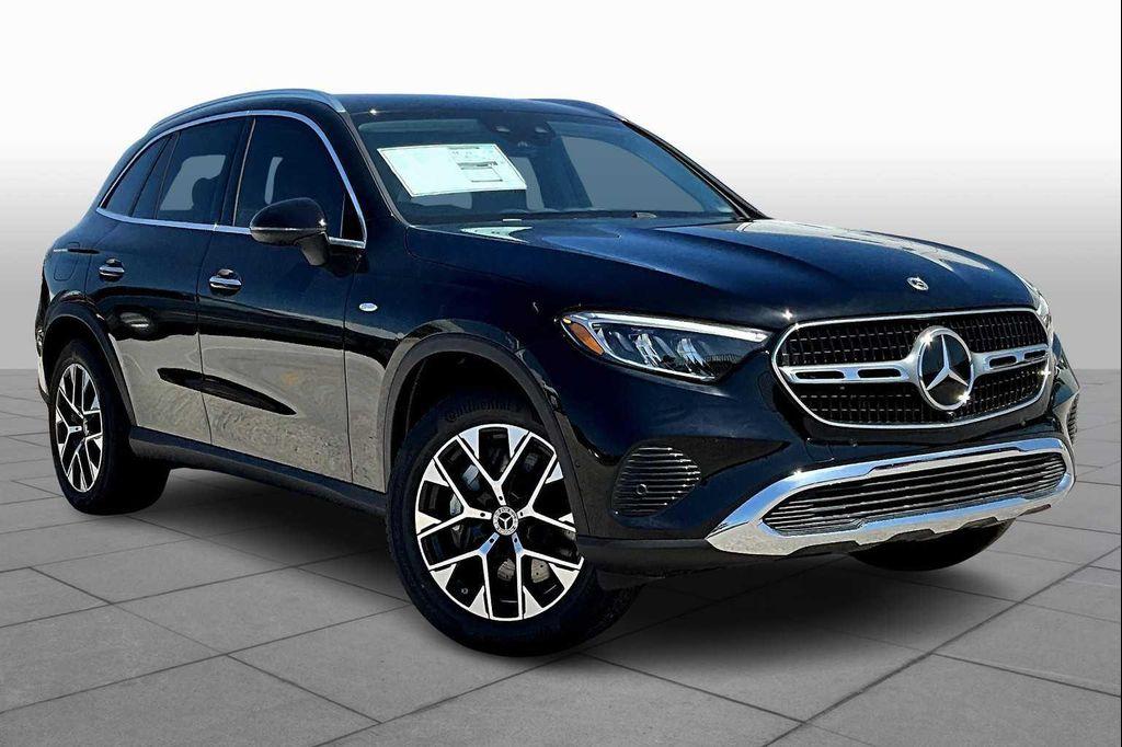 new 2025 Mercedes-Benz GLC 350e car, priced at $63,650