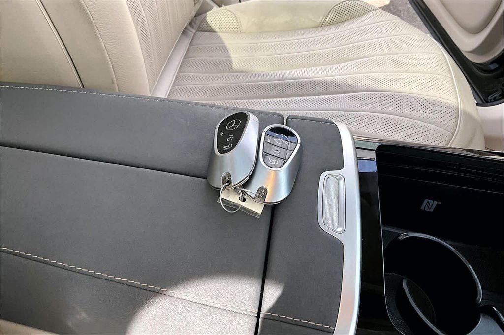 used 2023 Mercedes-Benz EQS 450 car, priced at $50,914