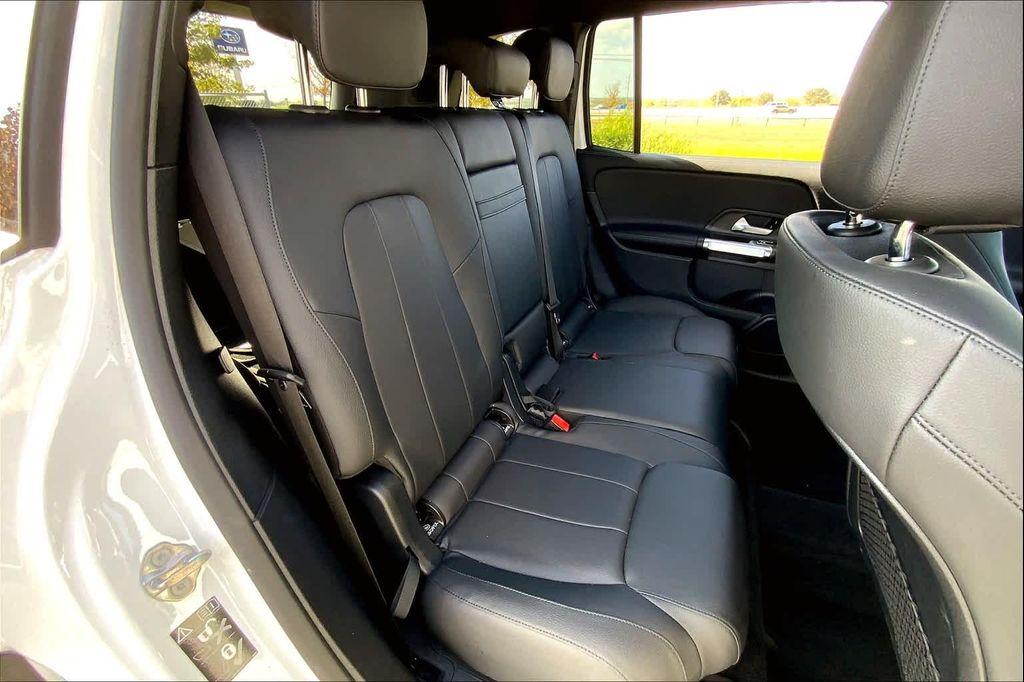 used 2022 Mercedes-Benz GLB 250 car, priced at $25,993