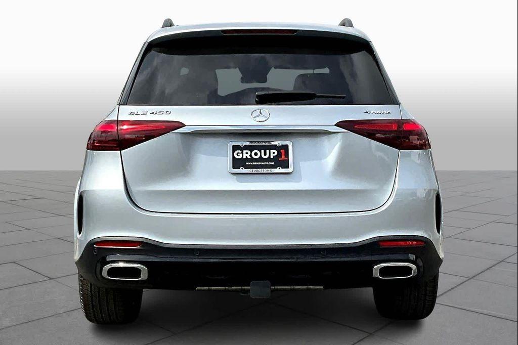 new 2026 Mercedes-Benz GLE 450 car, priced at $79,685