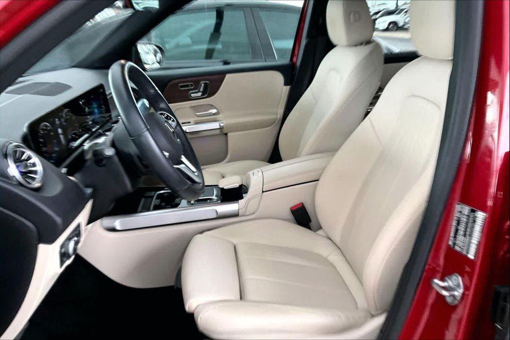 used 2022 Mercedes-Benz GLB 250 car, priced at $25,967