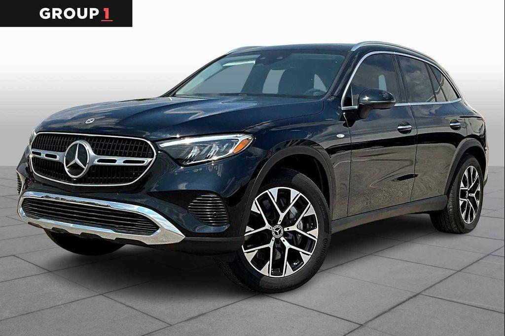 new 2025 Mercedes-Benz GLC 350e car, priced at $63,650