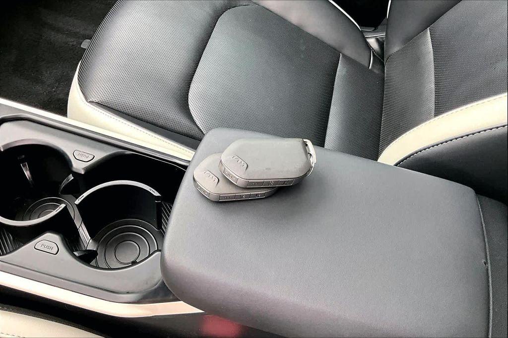 used 2025 Kia K4 car, priced at $26,996