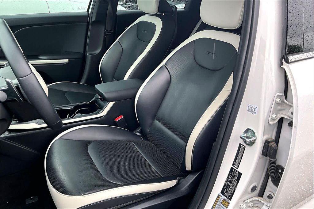 used 2025 Kia K4 car, priced at $26,996
