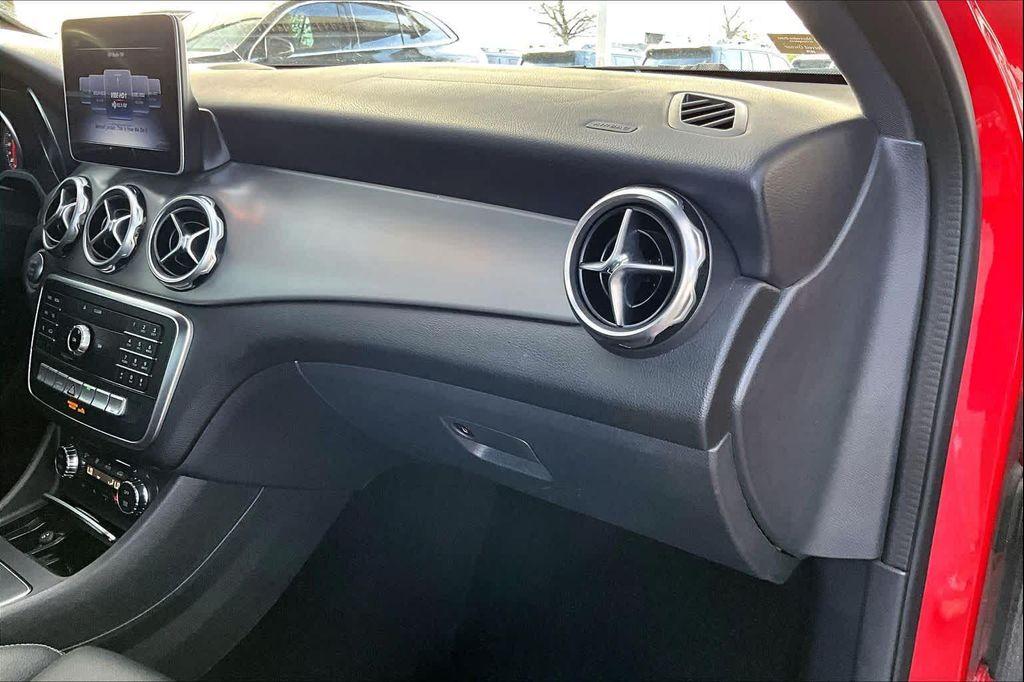 used 2020 Mercedes-Benz GLA 250 car, priced at $16,884