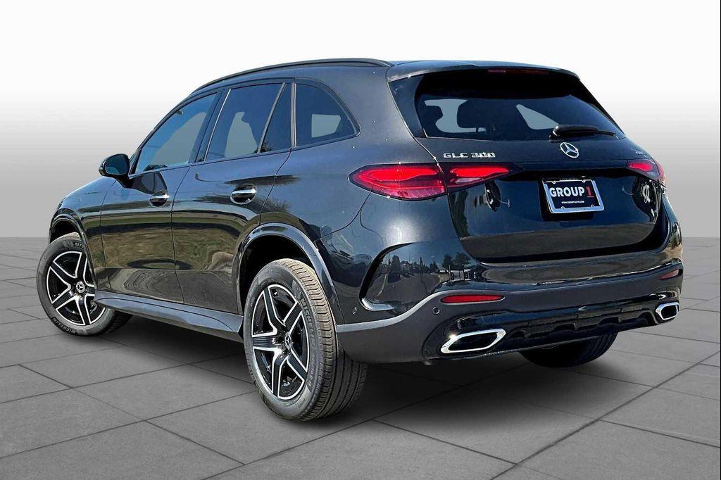 new 2026 Mercedes-Benz GLC 300 car, priced at $61,335