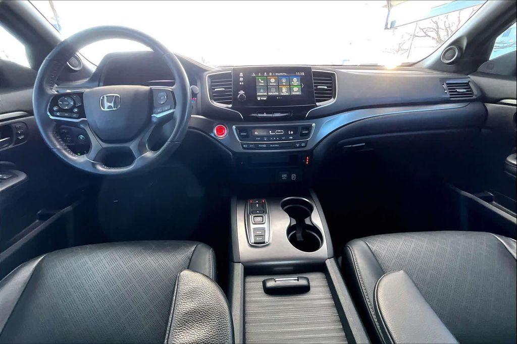 used 2021 Honda Passport car, priced at $23,879