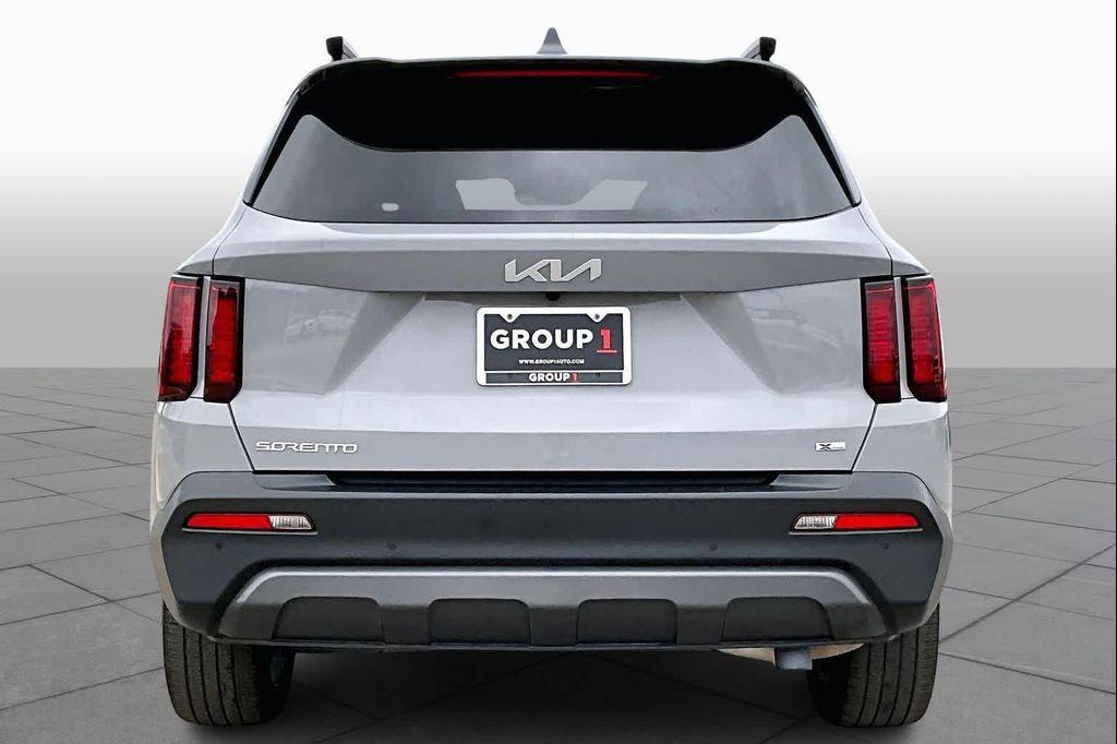 used 2023 Kia Sorento car, priced at $27,978