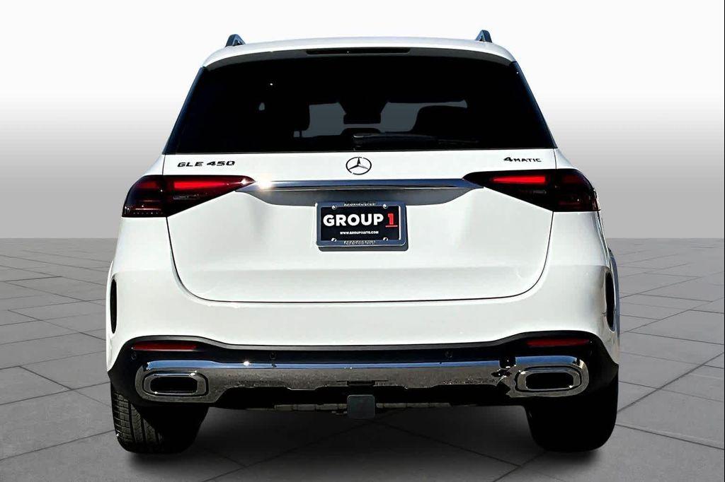 new 2026 Mercedes-Benz GLE 450 car, priced at $78,595