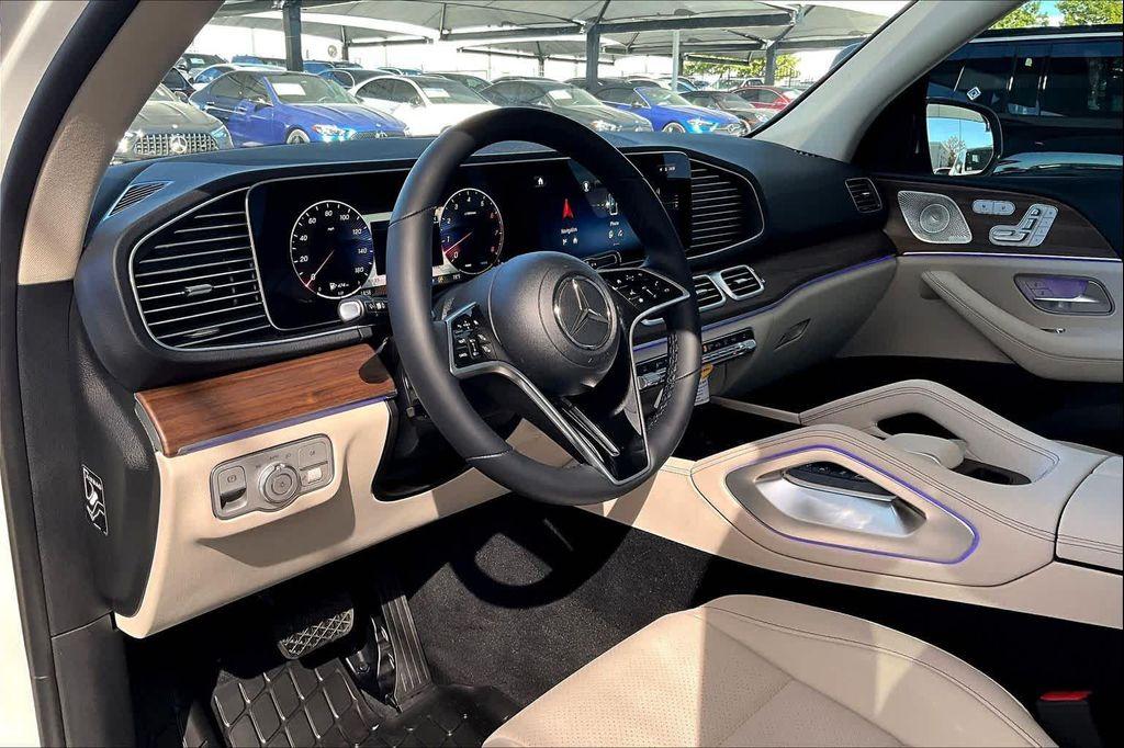 new 2026 Mercedes-Benz GLE 450 car, priced at $78,595