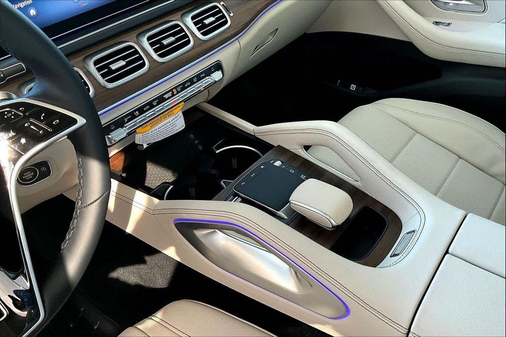 new 2026 Mercedes-Benz GLE 450 car, priced at $78,595
