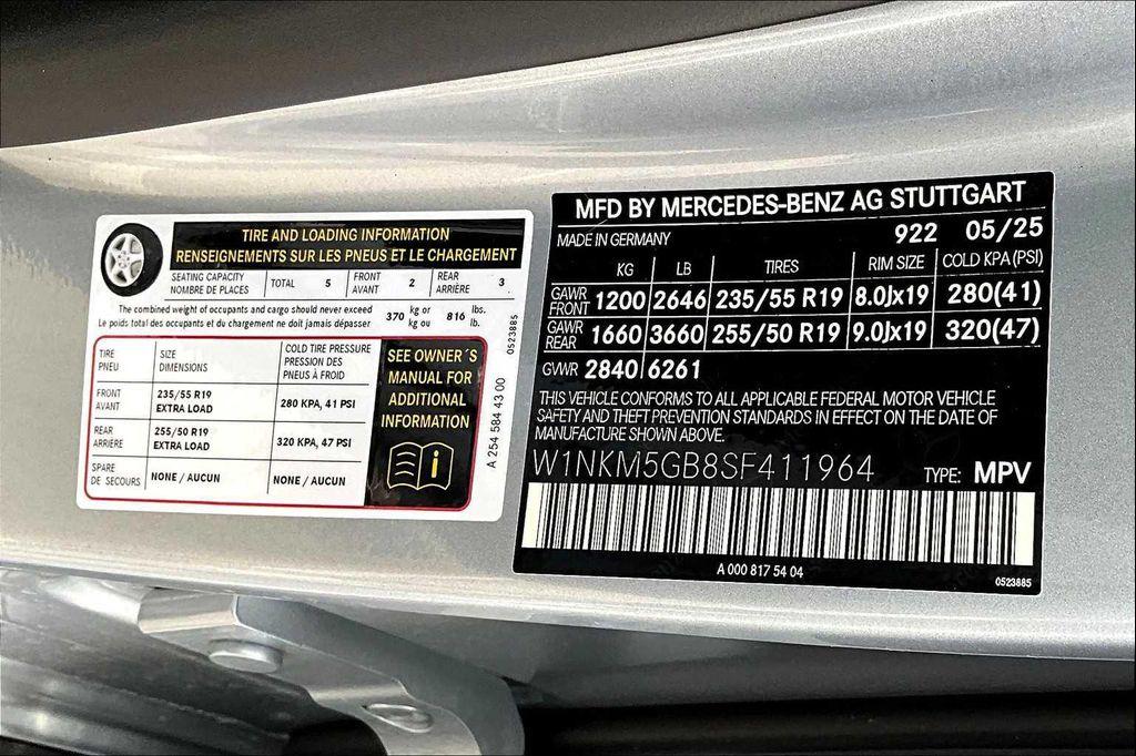 new 2025 Mercedes-Benz GLC 350e car, priced at $67,450