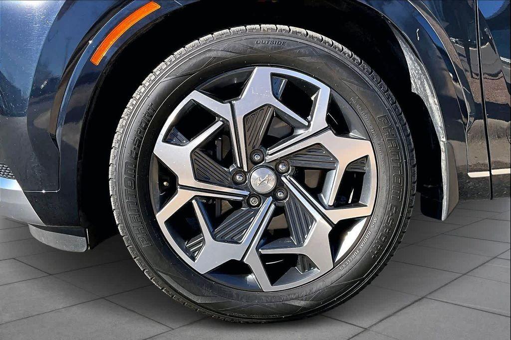 used 2021 Hyundai Palisade car, priced at $24,646