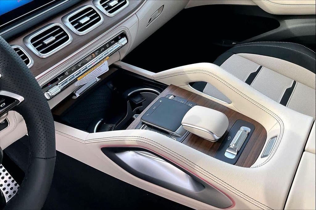 new 2026 Mercedes-Benz AMG GLE 63 car, priced at $135,150