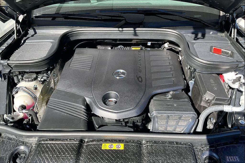 new 2026 Mercedes-Benz GLS 450 car, priced at $104,200
