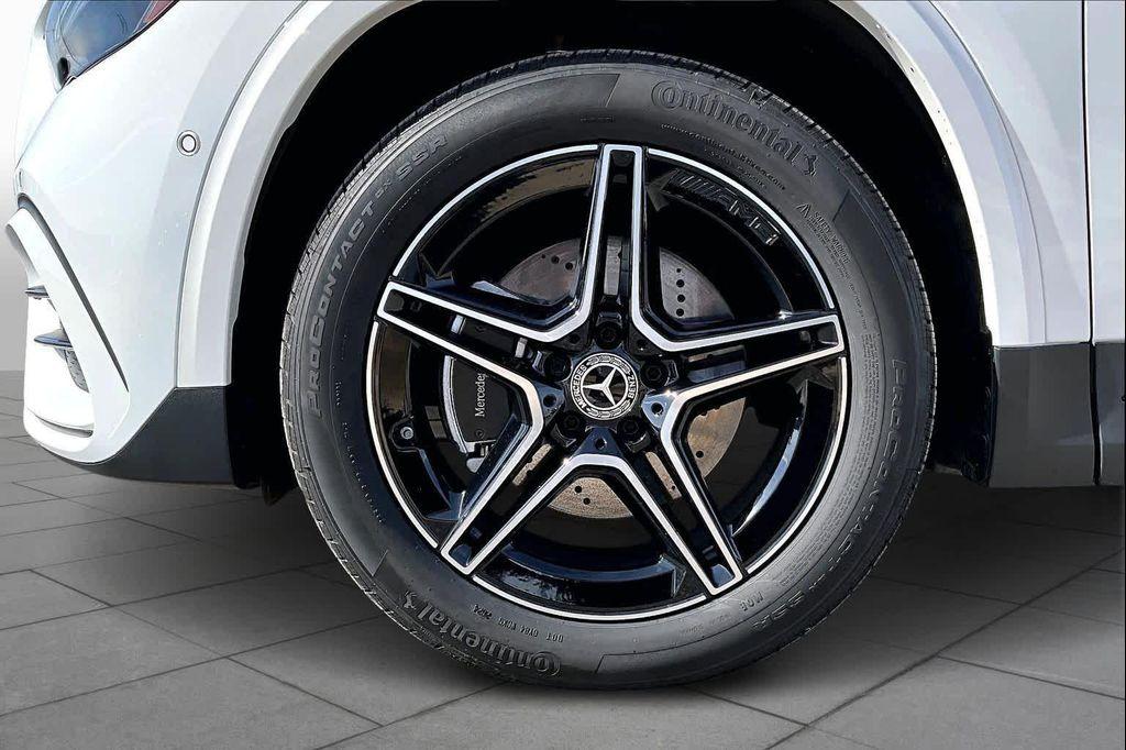 used 2025 Mercedes-Benz GLA 250 car, priced at $42,488