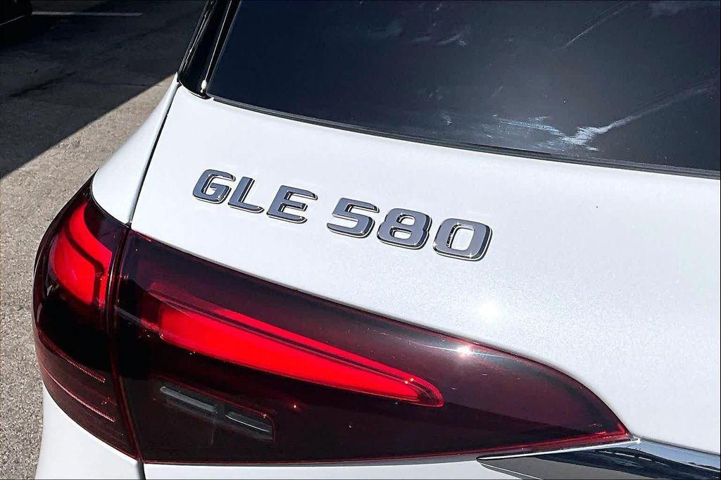 used 2026 Mercedes-Benz GLE 580 car, priced at $88,708