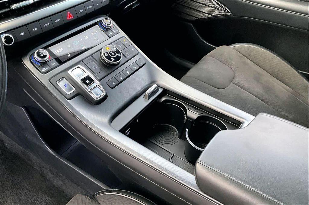 used 2024 Hyundai Palisade car, priced at $37,994