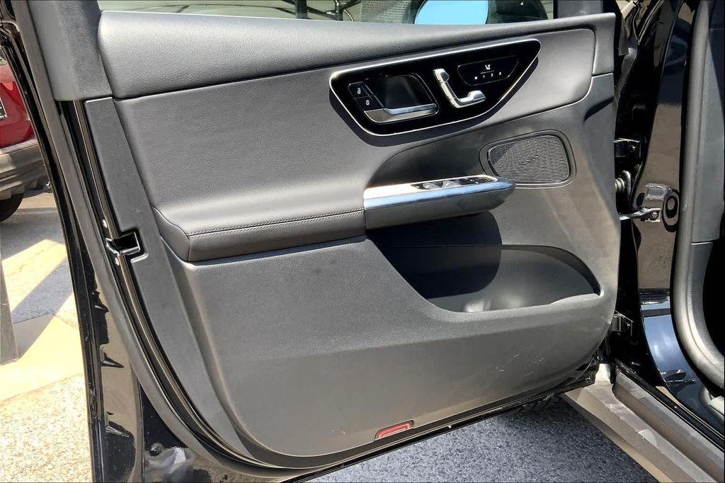 used 2025 Mercedes-Benz GLC 300 car, priced at $43,998