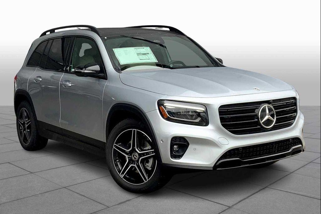 used 2025 Mercedes-Benz GLB 250 car, priced at $41,788