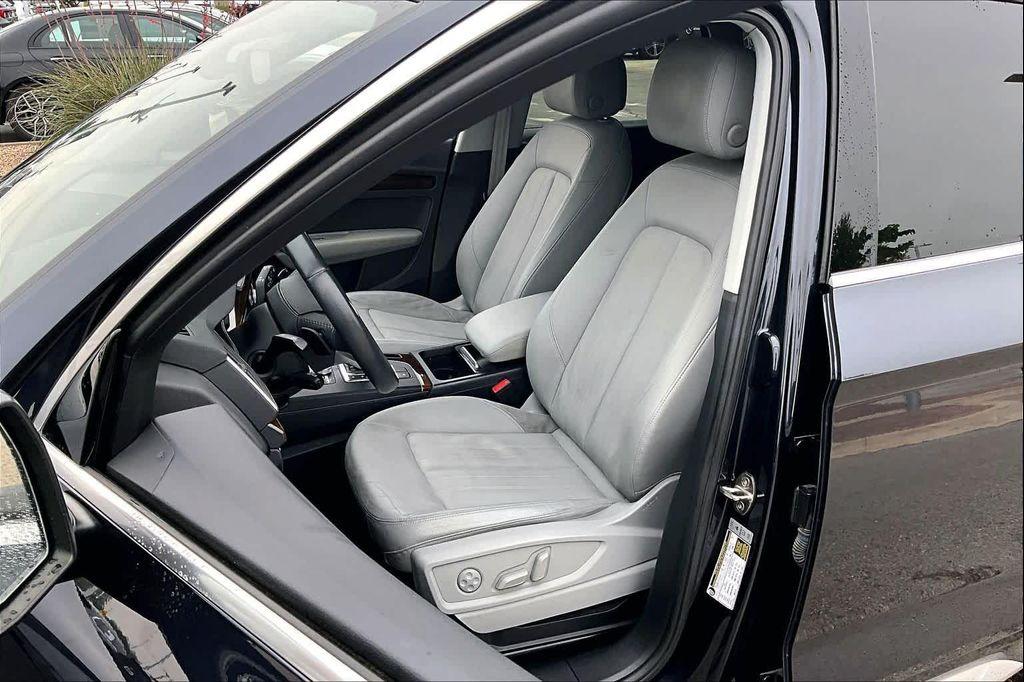 used 2018 Audi Q5 car, priced at $20,689