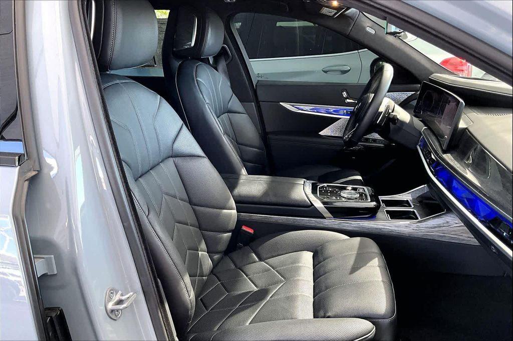 used 2023 BMW 760 car, priced at $76,589