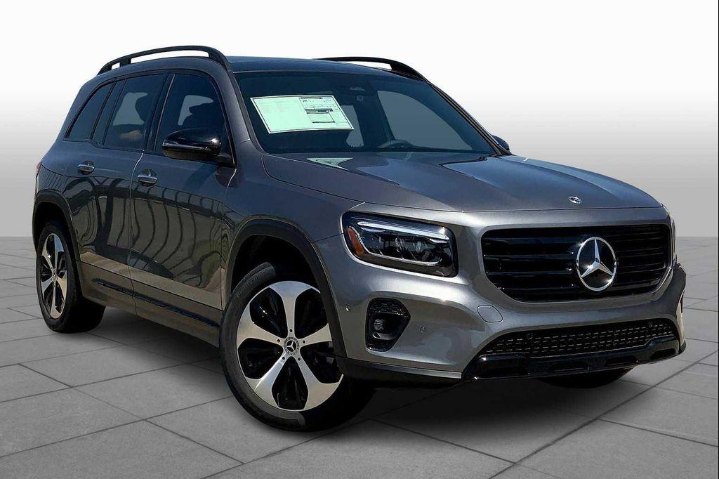 used 2025 Mercedes-Benz GLB 250 car, priced at $43,457
