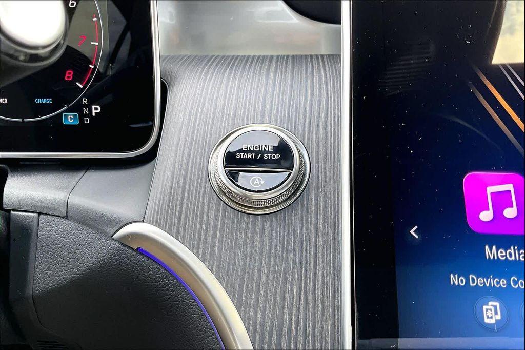 new 2026 Mercedes-Benz GLC 300 car, priced at $71,030