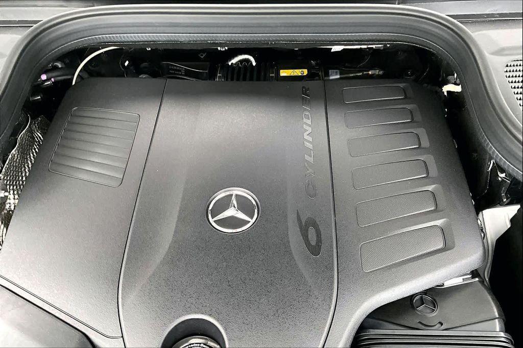 new 2026 Mercedes-Benz GLE 450 car, priced at $81,530