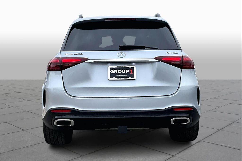 new 2026 Mercedes-Benz GLE 450 car, priced at $80,600