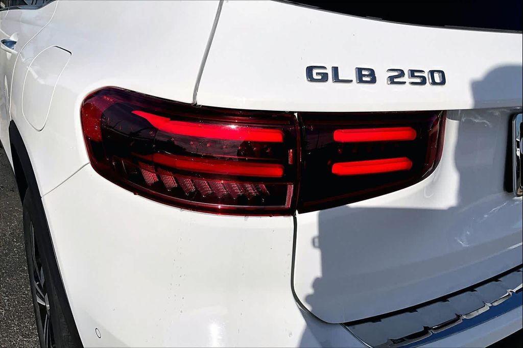 new 2026 Mercedes-Benz GLB 250 car, priced at $50,095