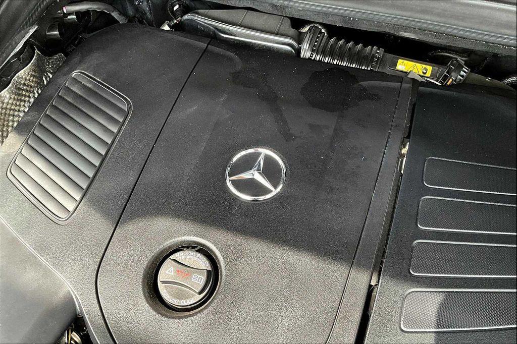 new 2025 Mercedes-Benz GLE 350 car, priced at $68,990