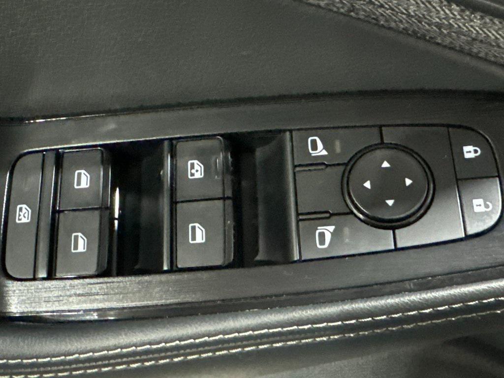 used 2021 Nissan Rogue car, priced at $19,722