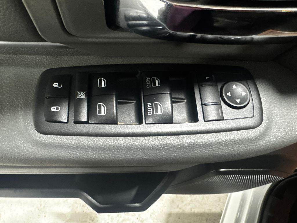 used 2019 Ram 1500 Classic car, priced at $27,360