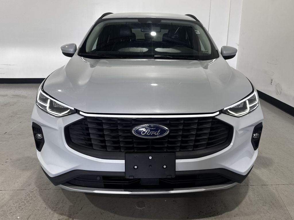 used 2025 Ford Escape car, priced at $26,920