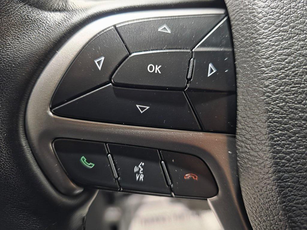 used 2021 Jeep Grand Cherokee car, priced at $23,700