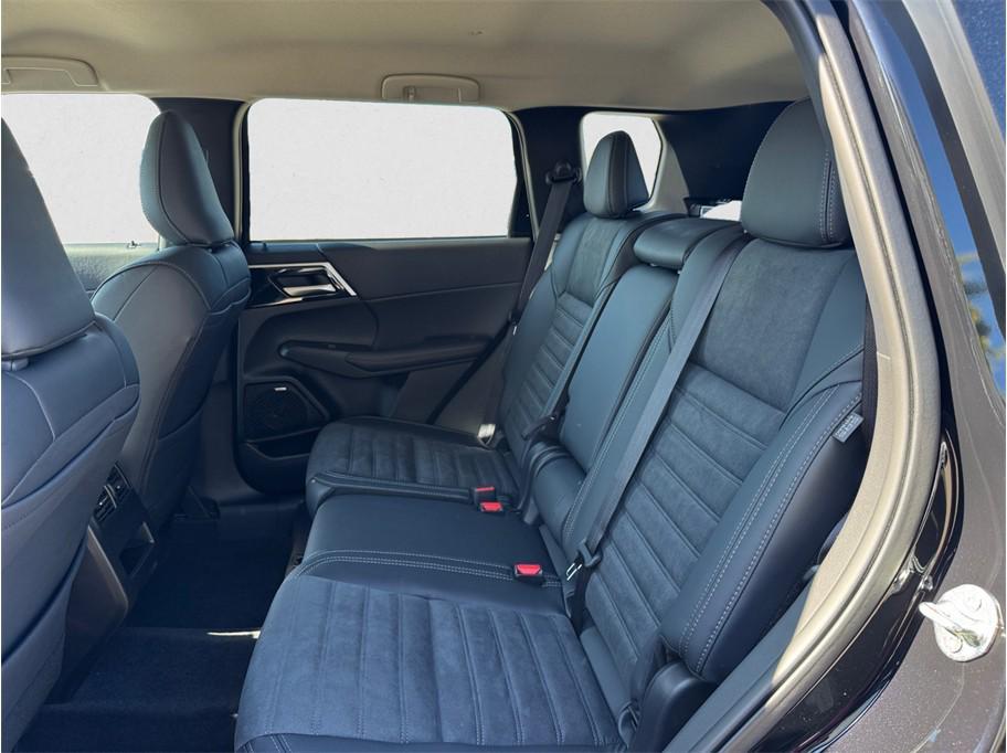 used 2026 Mitsubishi Outlander car