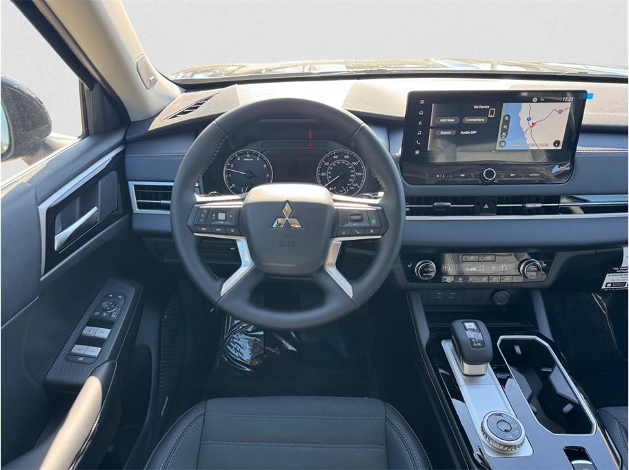 used 2026 Mitsubishi Outlander car